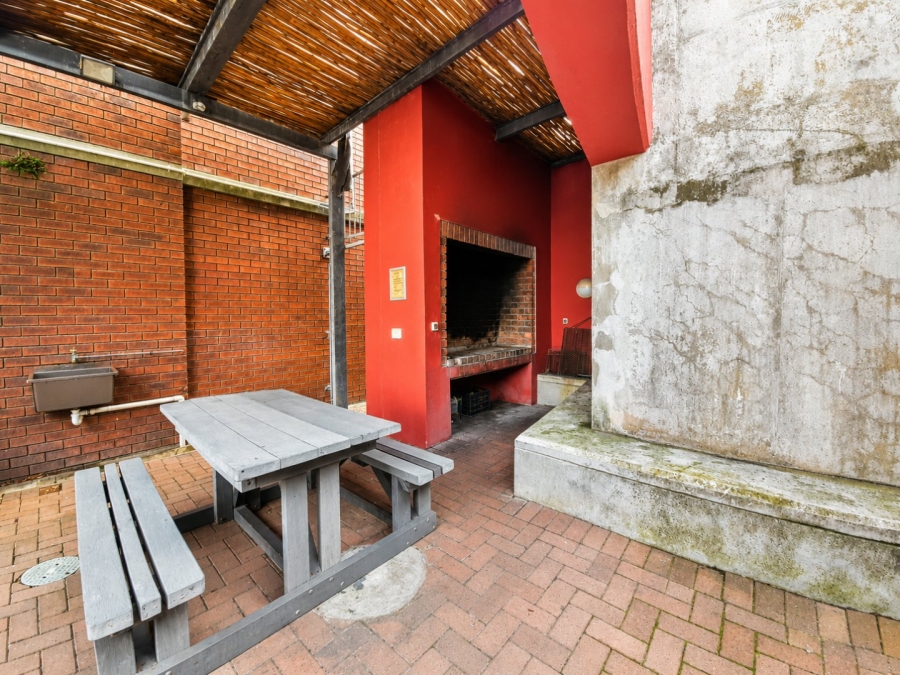 2 Bedroom Property for Sale in Century City Western Cape